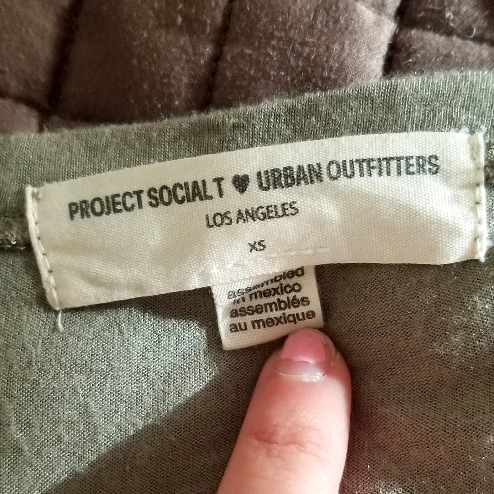 Sweater - Picture 2 of 3